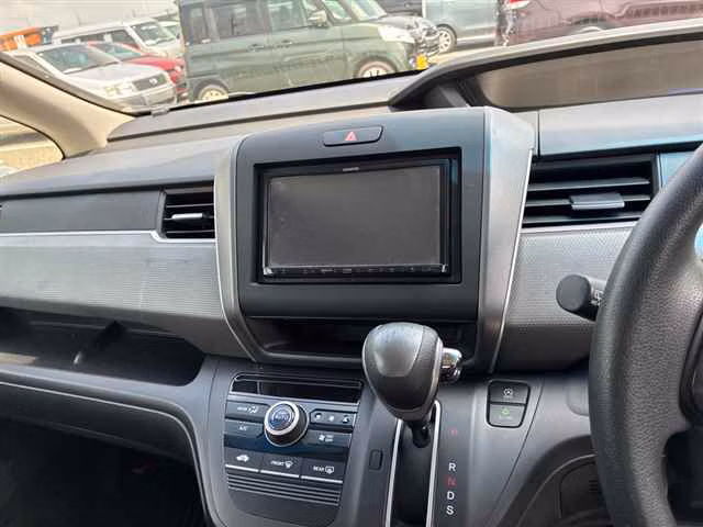 HONDA FREED+