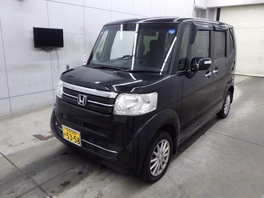 HONDA N-BOX
