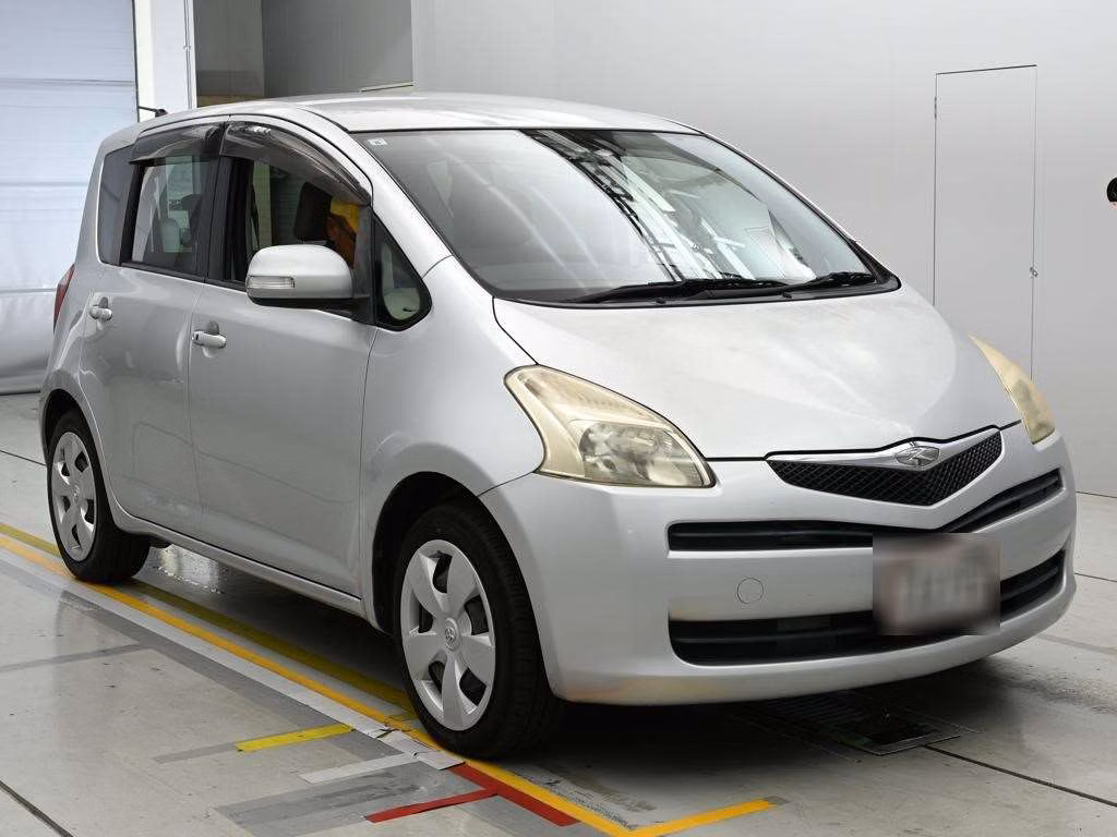 TOYOTA RACTIS
