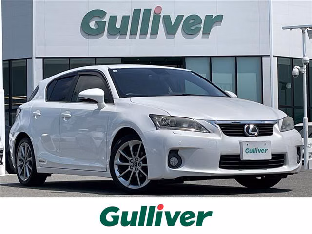 LEXUS CT200H