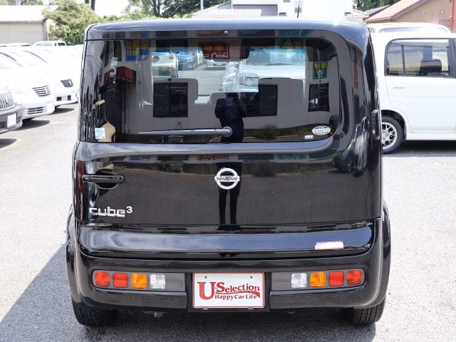NISSAN CUBE CUBIC
