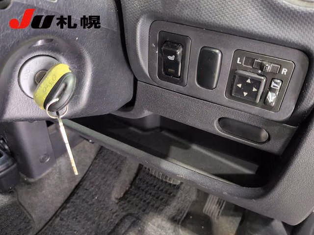 MITSUBISHI EK SPORT