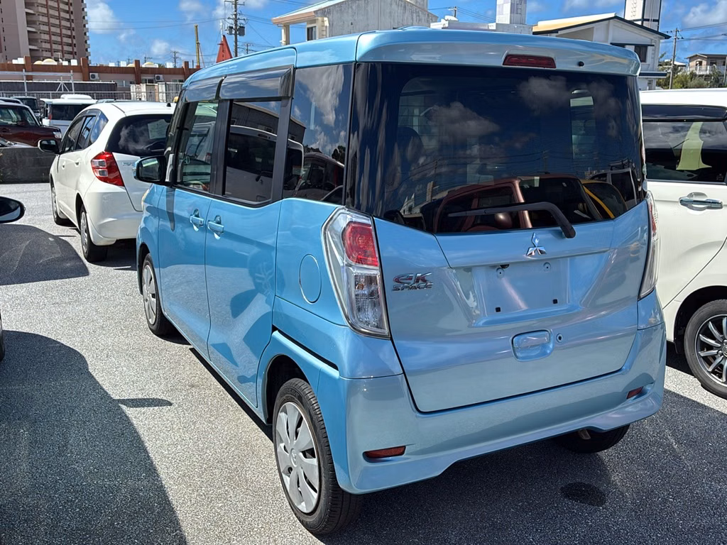 MITSUBISHI EK SPACE