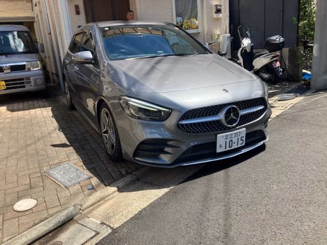 MERCEDES-BENZ B-CLASS