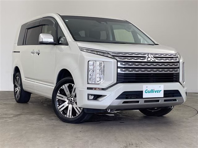 MITSUBISHI DELICA D:5