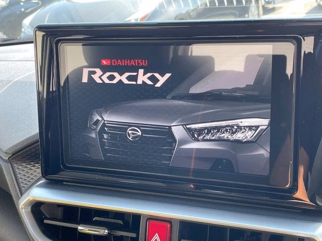 DAIHATSU ROCKY