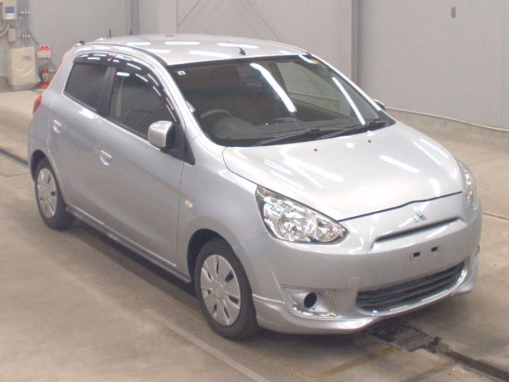 MITSUBISHI MIRAGE