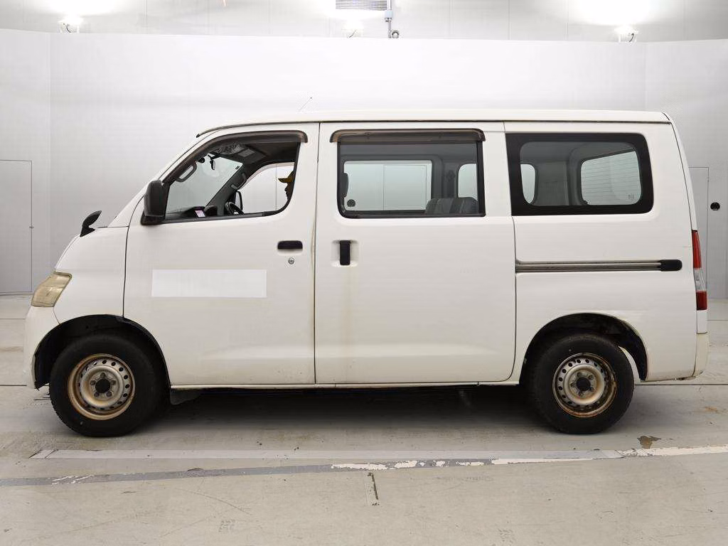 TOYOTA LITE ACE