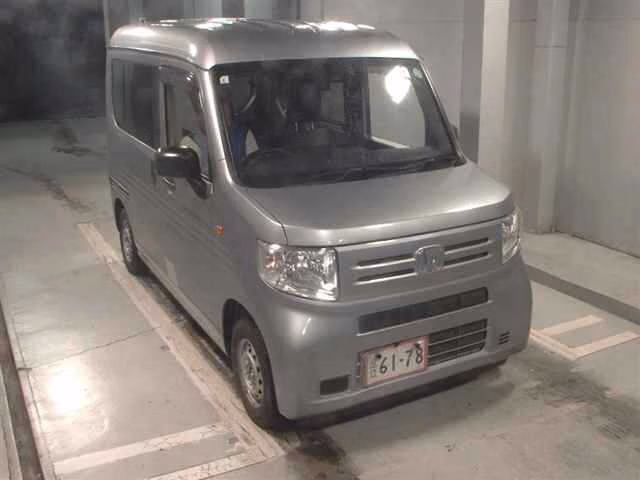 HONDA N-VAN