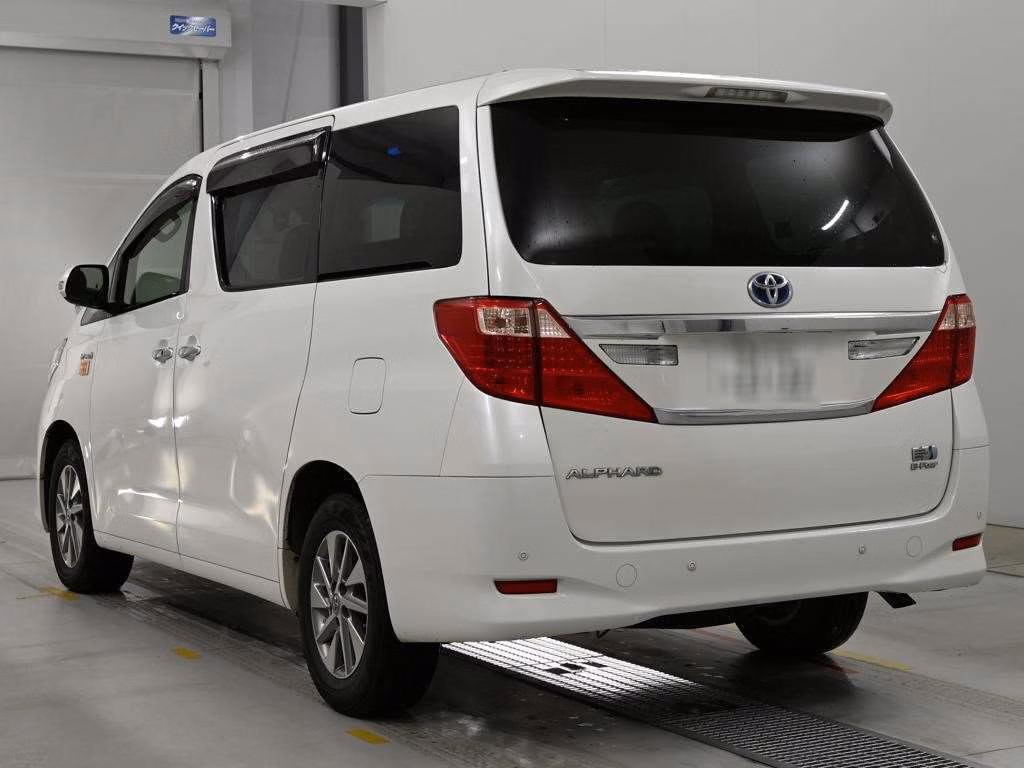 TOYOTA ALPHARD