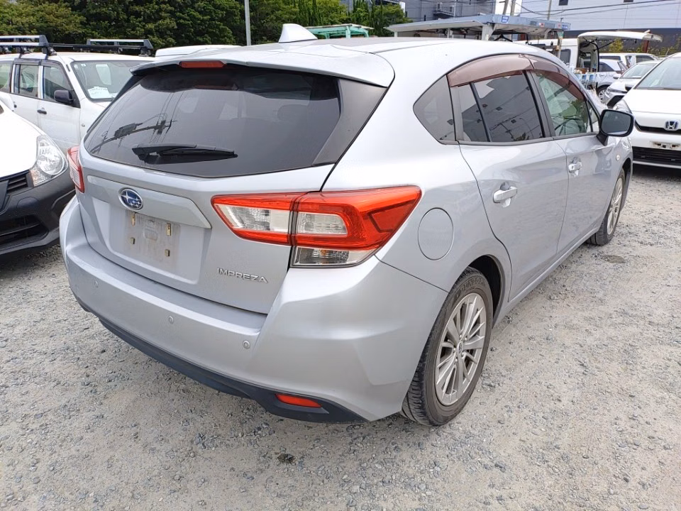 SUBARU IMPREZA