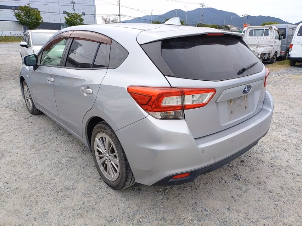 SUBARU IMPREZA