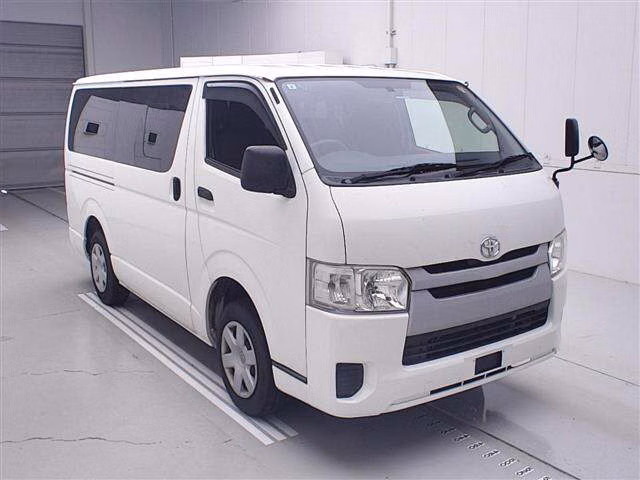 Toyota Regius Ace