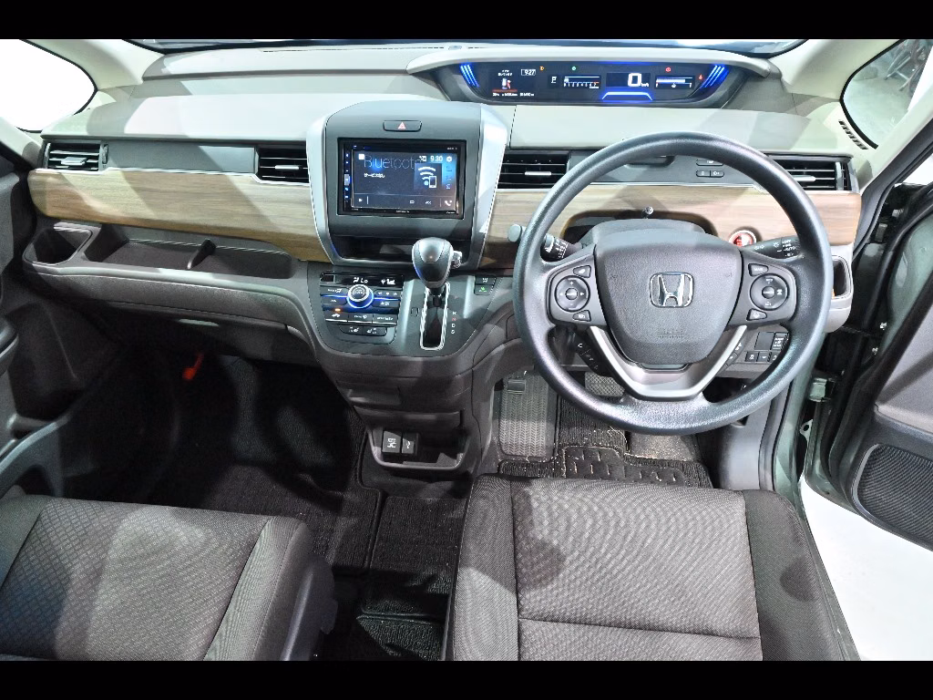 HONDA FREED+