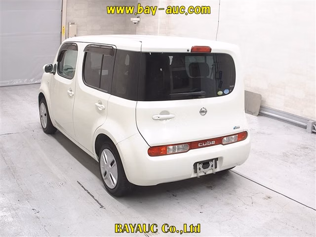 NISSAN CUBE