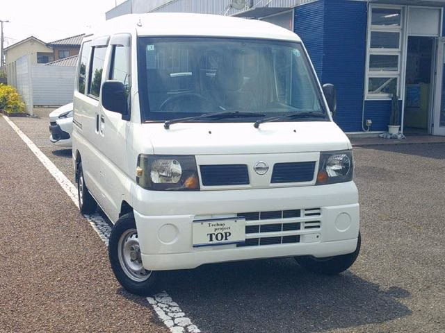 NISSAN CLIPPER