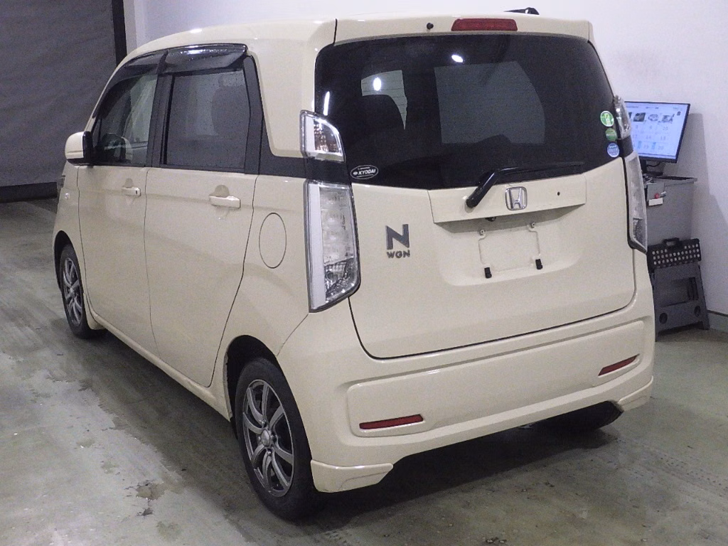 HONDA N-WGN