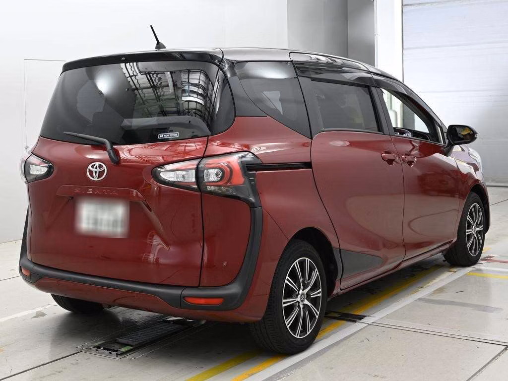 TOYOTA SIENTA