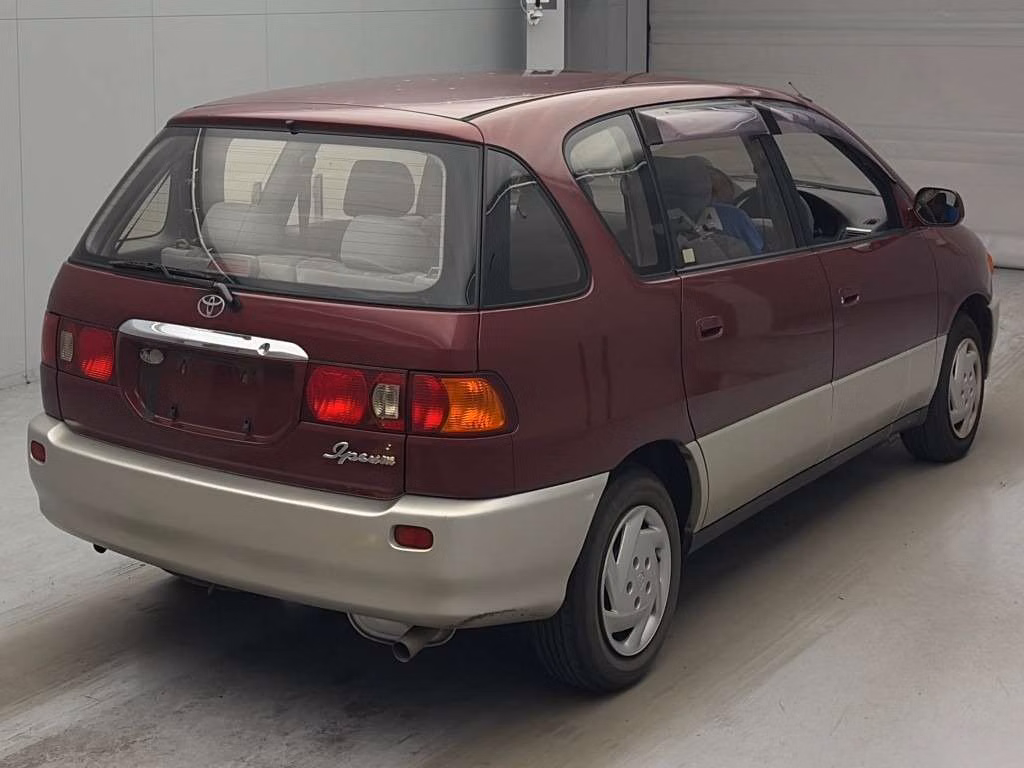 TOYOTA IPSUM