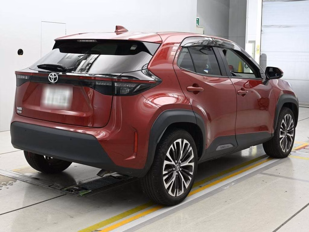 TOYOTA YARIS CROSS