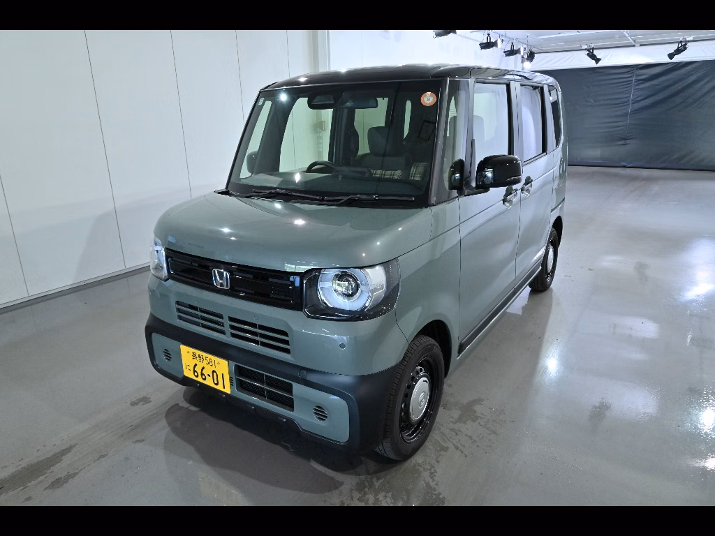 HONDA N-BOX