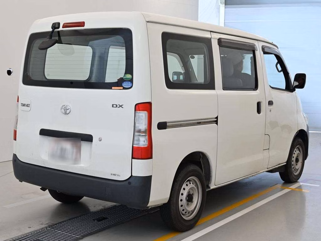 TOYOTA TOWN ACE