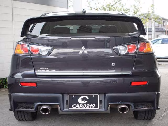 MITSUBISHI LANCER EVOLUTION
