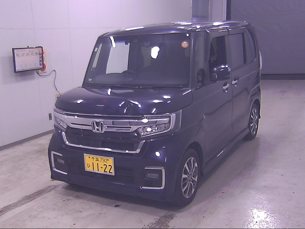 HONDA N-BOX