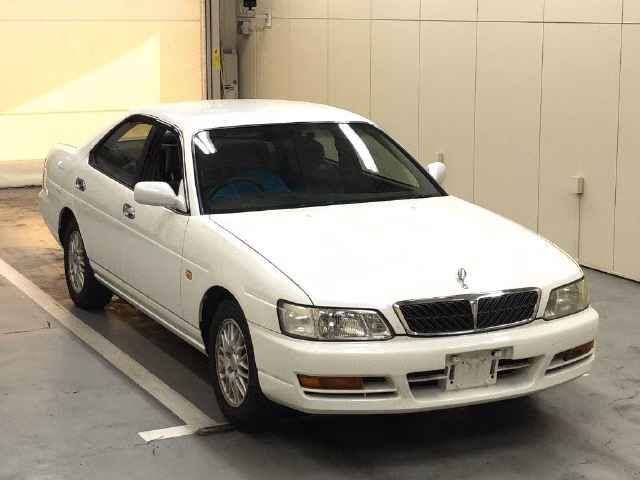 NISSAN LAUREL