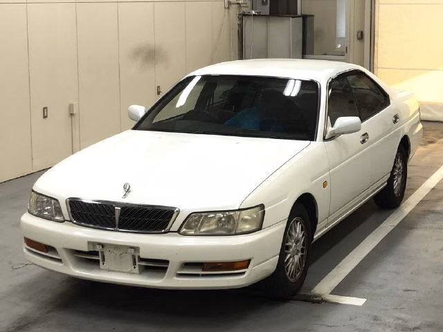 NISSAN LAUREL