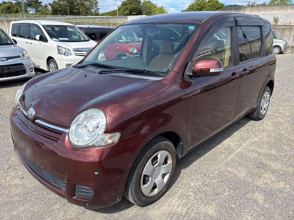 TOYOTA SIENTA