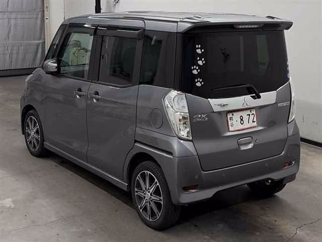 MITSUBISHI EK SPACE