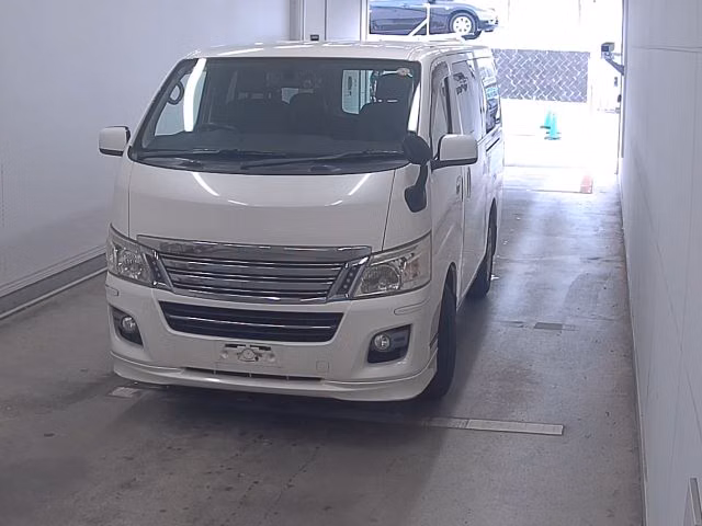 NISSAN NV350 CARAVAN