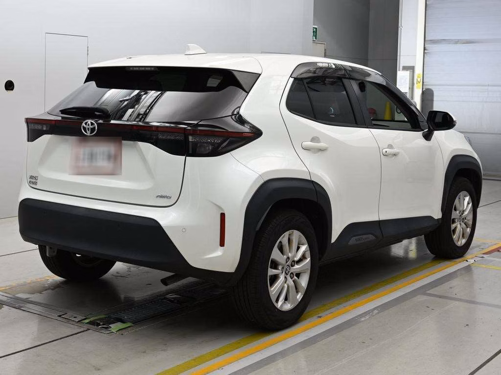 TOYOTA YARIS CROSS