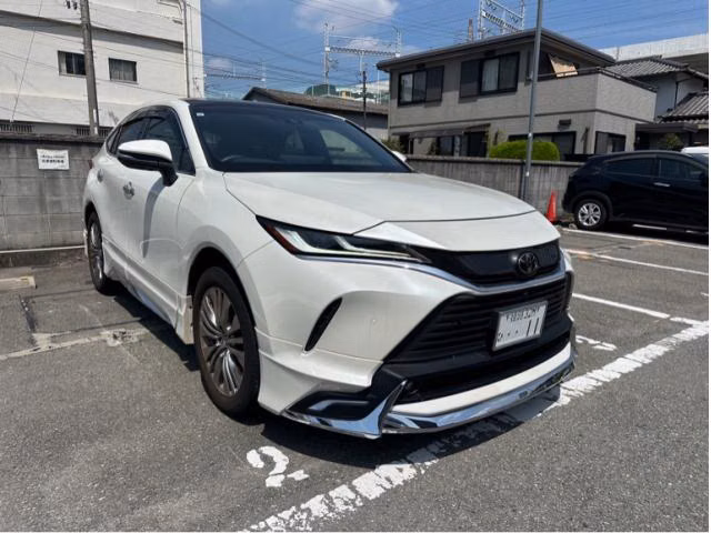 TOYOTA HARRIER