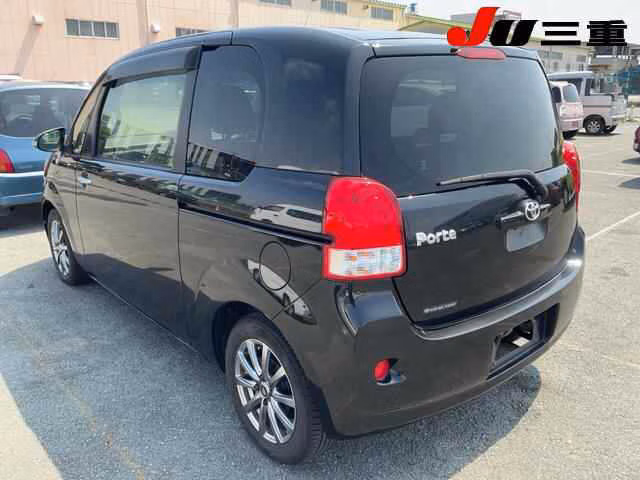 TOYOTA PORTE