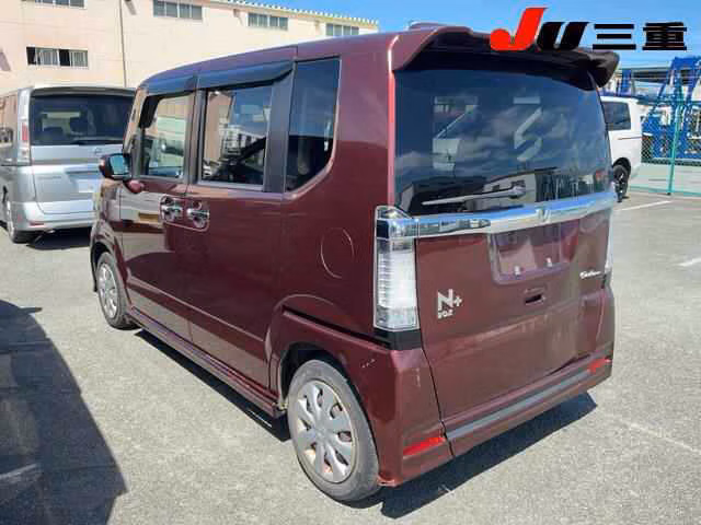 HONDA N-BOX+