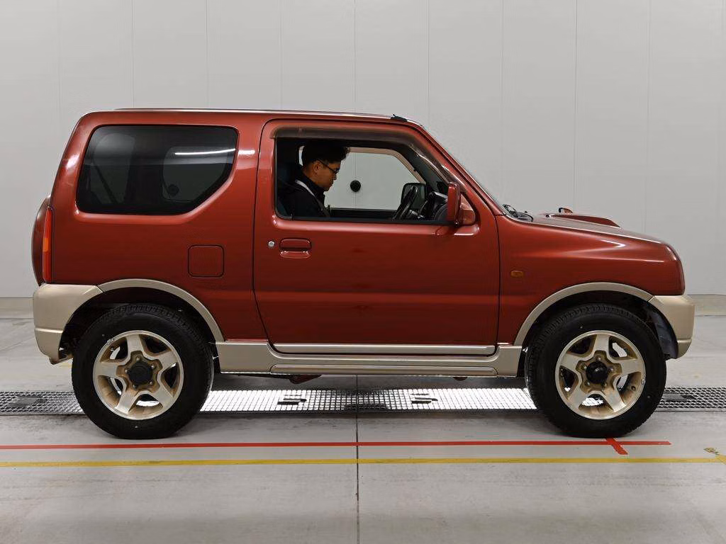 SUZUKI JIMNY