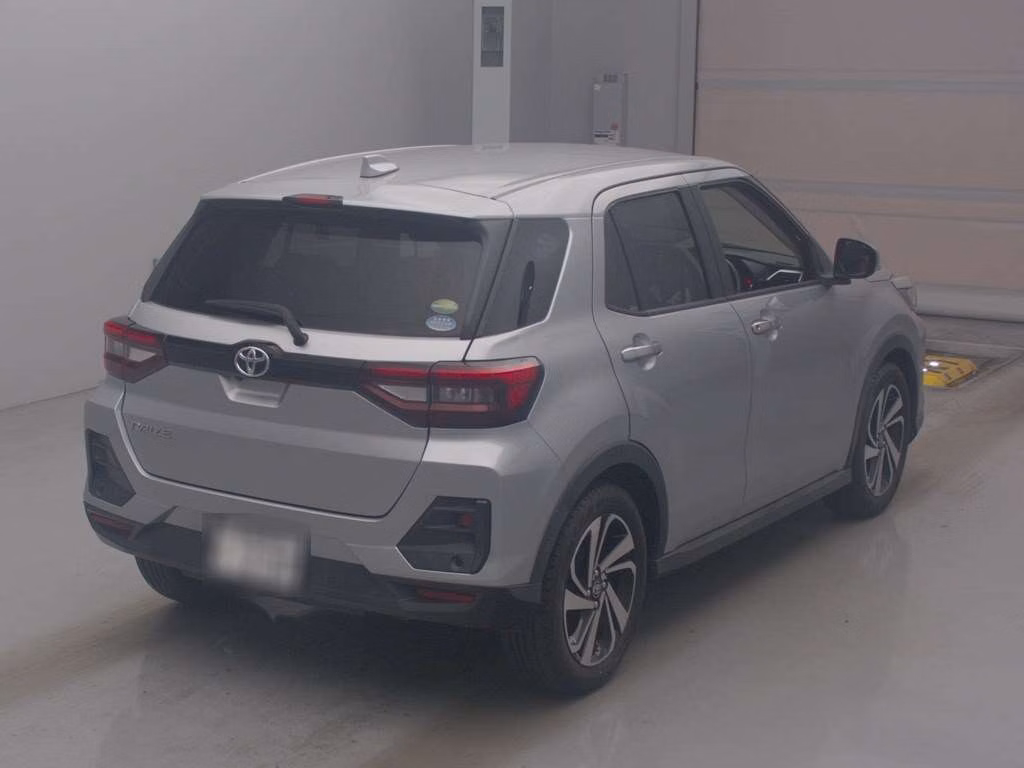 TOYOTA RAIZE