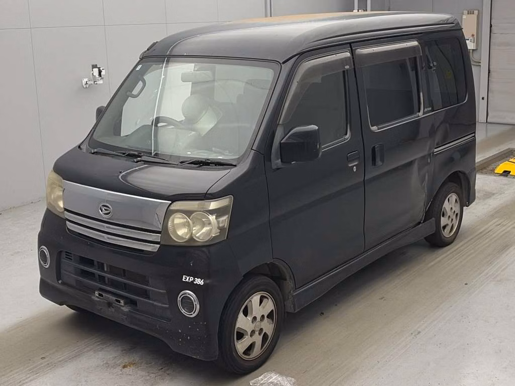 DAIHATSU ATRAI