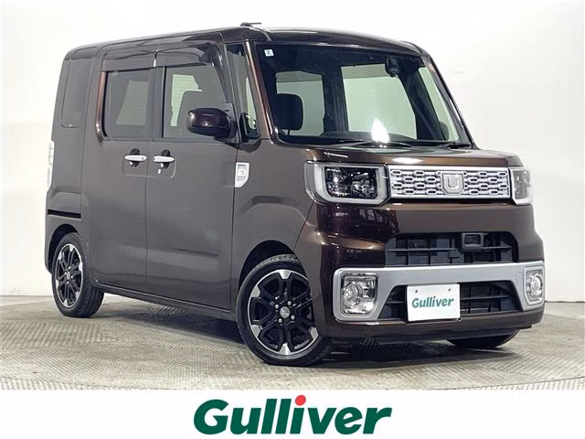 DAIHATSU WAKE