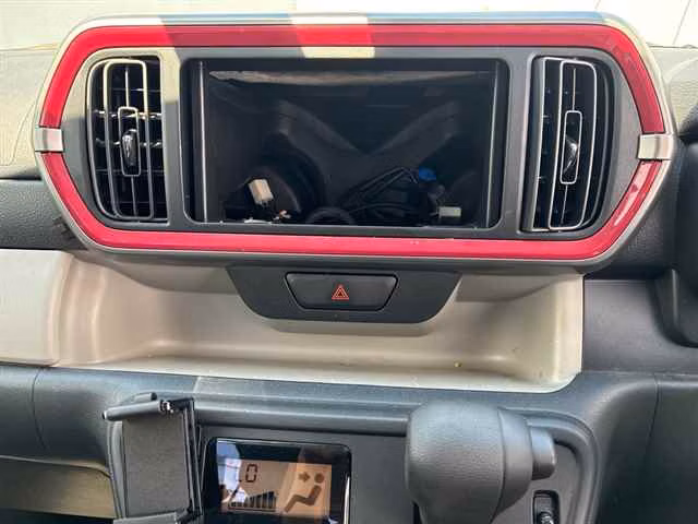 DAIHATSU BOON