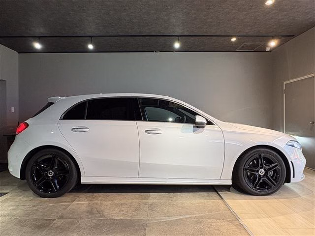 MERCEDES-BENZ A-CLASS