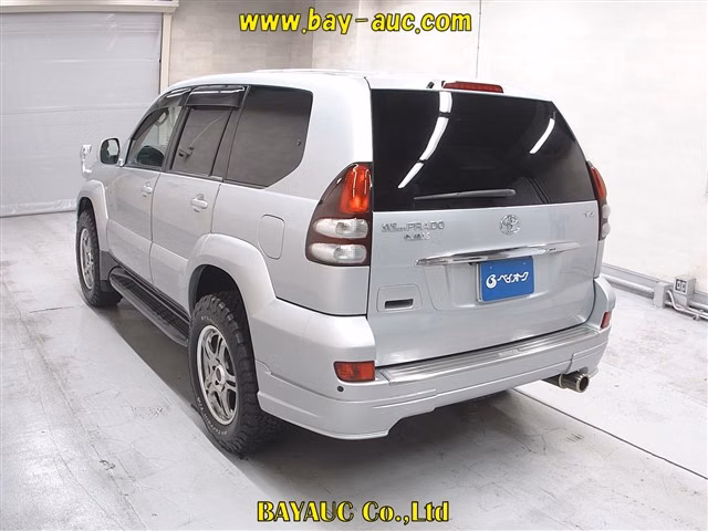 TOYOTA LAND CRUISER PRADO