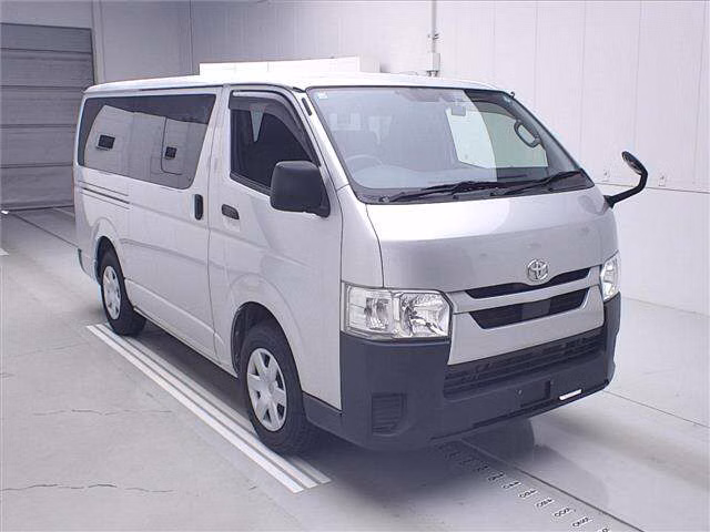 Toyota Regius Ace