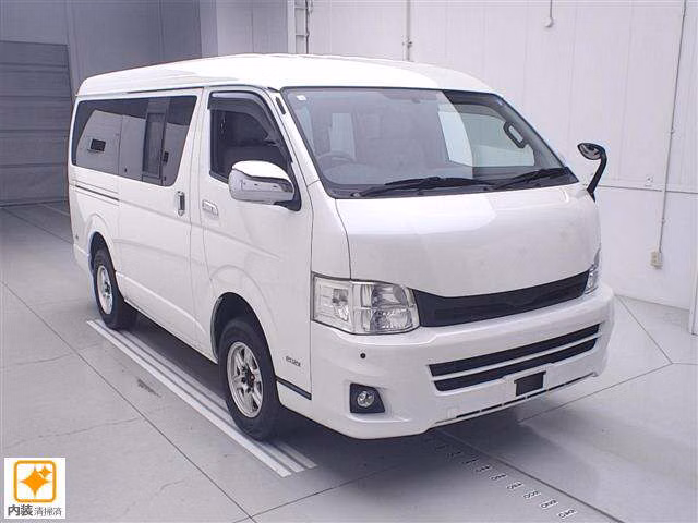 Toyota Regius Ace