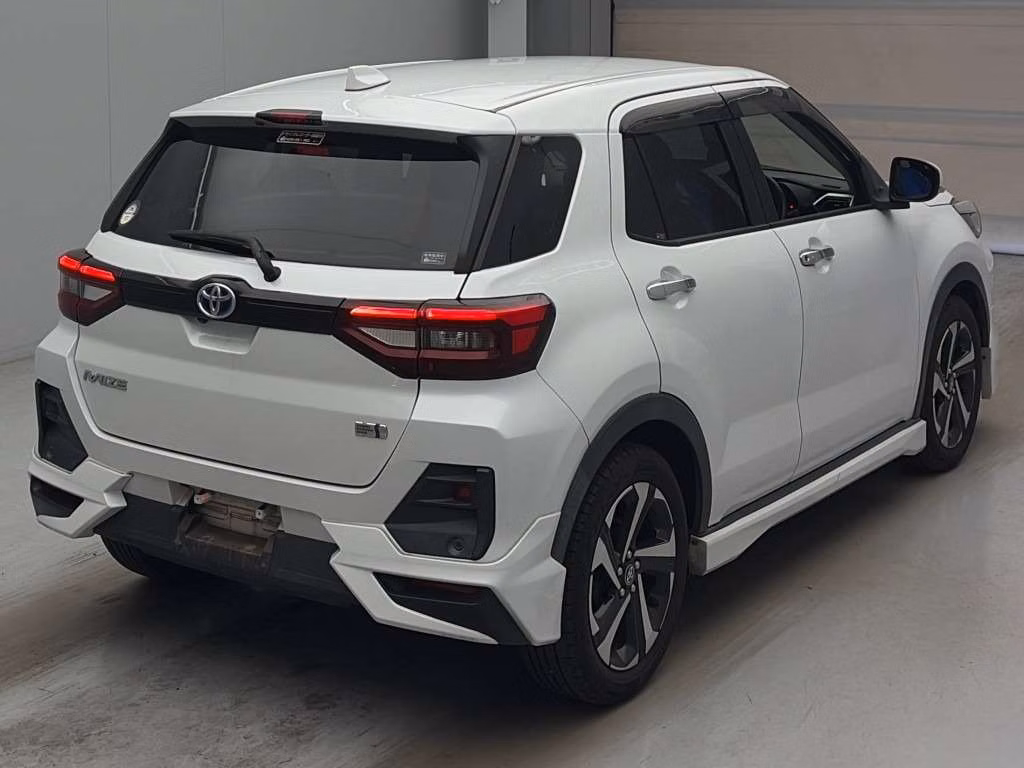 TOYOTA RAIZE