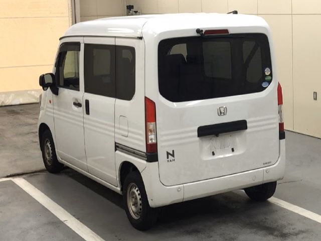 HONDA N-VAN