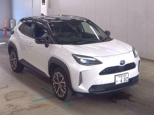 TOYOTA YARIS CROSS