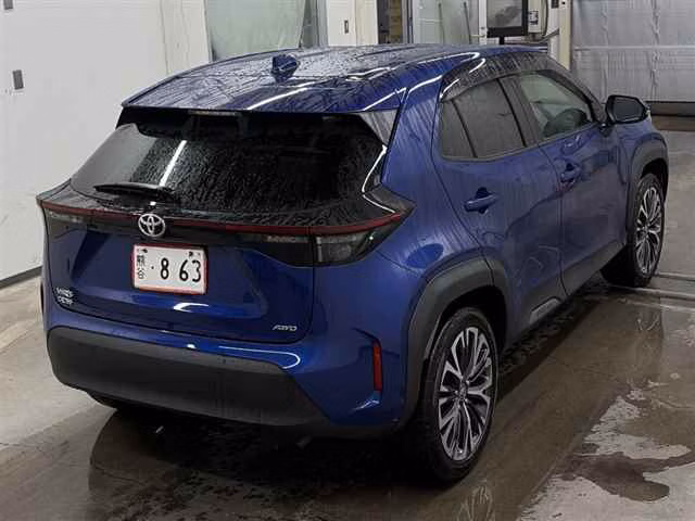 TOYOTA YARIS CROSS
